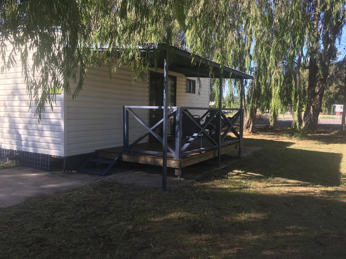 Pinjarra Caravan Park And Cabins Exterior photo